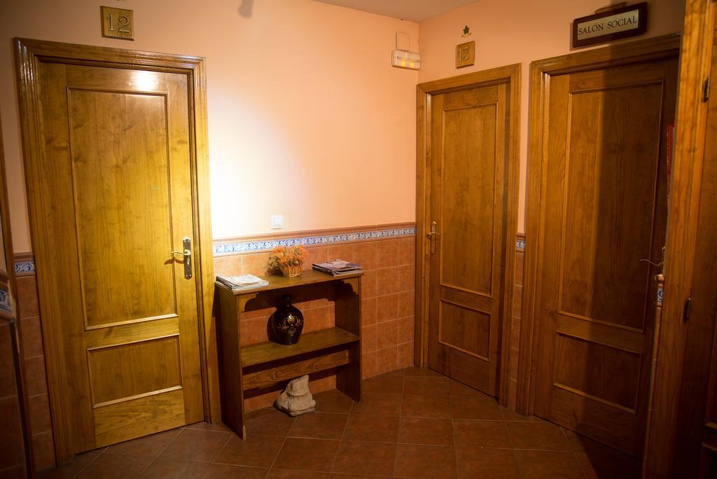 Hostal Hueso ตรูคีโย ภายนอก รูปภาพ