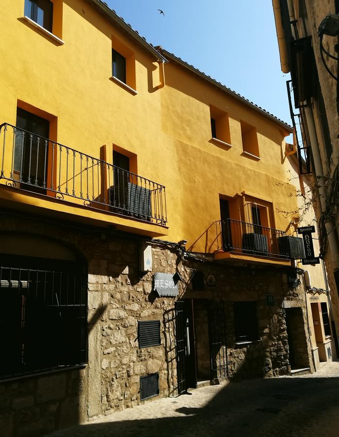 Hostal Hueso ตรูคีโย ภายนอก รูปภาพ